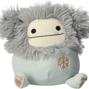 NWT Evita The Bigfoot 7" Squishmallow Holiday 2022